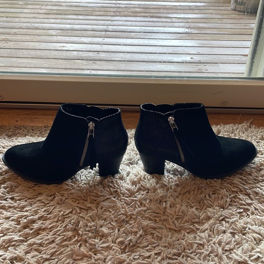 Vionic black ankle booties - Picture 8 of 16